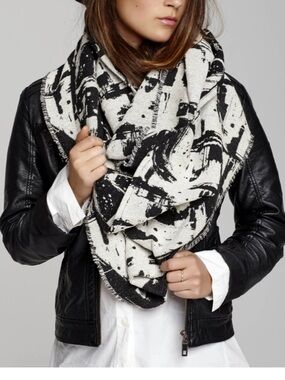 Ivory and Black Abstract Wrap Scarf — Women's Fashion Accessory